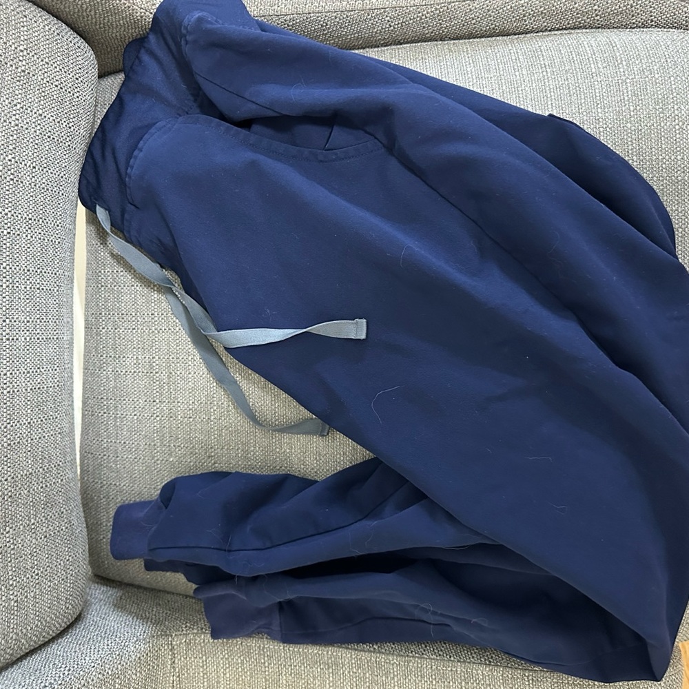 Figs jogger scrubs